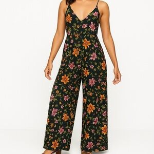 American Eagle Jumpsuit Onesy Palazzo Pant Adjusts Bold Boho Botanical Event M